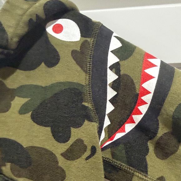 Bape Green Camouflage Shark Hoodie for Kids - Picture 3 of 6